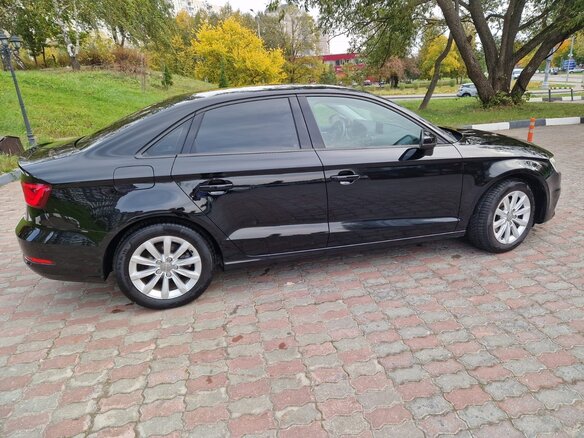 2014 Audi A3 III (8V), чёрный, 1750000 рублей - вид 2