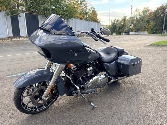 2021 Harley-Davidson Road Glide, серый, 2390000 рублей - вид 6