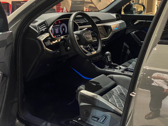 2026 Audi Q3 35 TFSI II (F3), серый, 4370000 рублей - вид 15