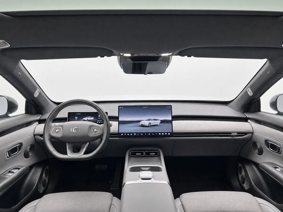 2026 Changan Qiyuan A06 28.39 kWh, чёрный, 2300000 рублей - вид 7