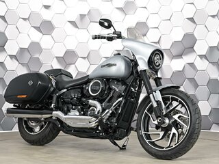 2018 Harley-Davidson Sport Glide, серебристый, 1549000 рублей, вид 1