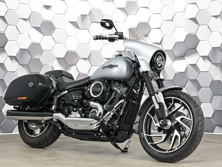 2018 Harley-Davidson Sport Glide, серебристый, 1549000 рублей, вид 1