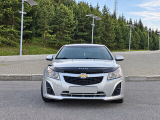 2013 Chevrolet Cruze I Рестайлинг, серебристый, 550000 рублей, вид 4