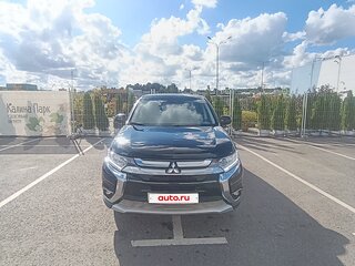 2018 Mitsubishi Outlander III Рестайлинг 2, чёрный, 1580000 рублей, вид 3