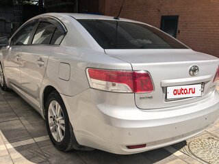 2009 Toyota Avensis III, серебристый, 850000 рублей, вид 1
