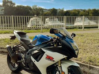 Suzuki GSX-R 750