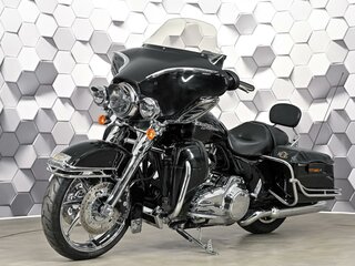 2011 Harley-Davidson Street Glide, чёрный, 1147000 рублей, вид 2