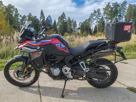 2020 BMW F 850 GS, красный, 695000 рублей, вид 2