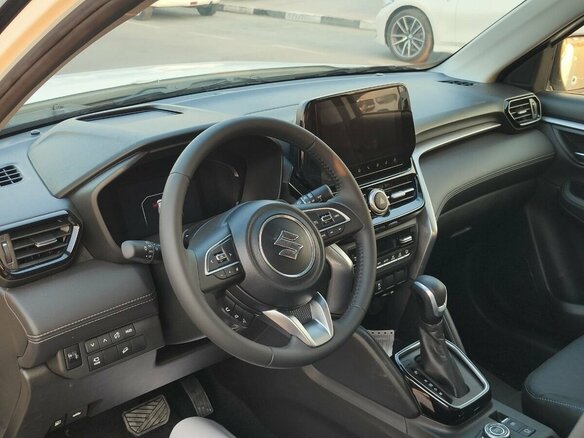 2025 Suzuki Grand Vitara III, белый, 3018000 рублей - вид 7