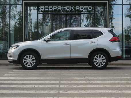 2019 Nissan X-Trail III Рестайлинг, серебристый, 1650000 рублей, вид 3