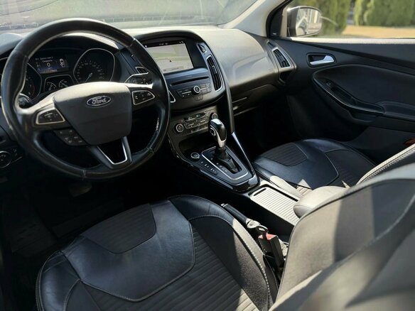 2017 Ford Focus III Рестайлинг, чёрный, 1280000 рублей - вид 12