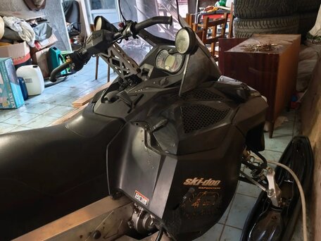 2009 BRP Ski-Doo Expedition 600, чёрный, 880000 рублей, вид 5