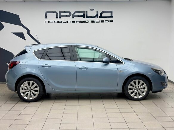 2011 Opel Astra J, серый, 699000 рублей - вид 4