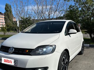 2013 Volkswagen Golf Plus II, белый, 619000 рублей, вид 3