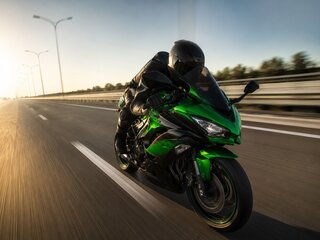 2020 Kawasaki Ninja 1000 SX, зелёный, 1100000 рублей, вид 1
