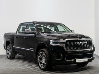 2026 Ram 1500 Crew Cab V Рестайлинг, чёрный, 10790000 рублей, вид 3