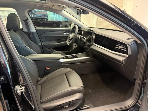 2026 Volkswagen Passat (North America and China) Pro I, чёрный, 4320000 рублей - вид 8