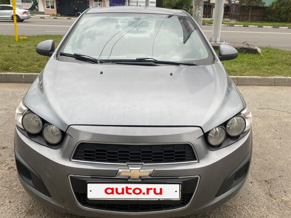 2014 Chevrolet Aveo II, серый, 630000 рублей