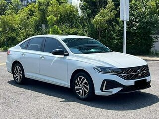 2023 Volkswagen Lavida III Рестайлинг, белый, 1750000 рублей, вид 1