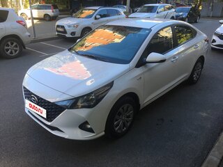 2021 Hyundai Solaris II Рестайлинг, белый, 1415000 рублей, вид 1