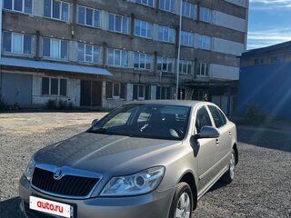 2012 Skoda Octavia II (A5) Рестайлинг, бежевый, 950000 рублей, вид 1