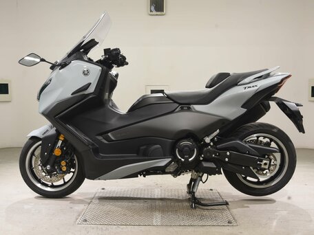 2025 Yamaha TMAX, серый, 1450000 рублей, вид 2
