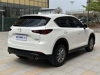 2022 Mazda CX-5 II Рестайлинг, белый, 1750000 рублей, вид 4