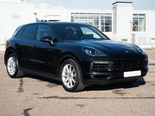 2018 Porsche Cayenne III, чёрный, 6497000 рублей, вид 3