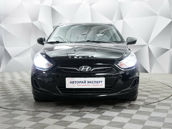 2012 Hyundai Solaris I, чёрный, 671000 рублей - вид 7