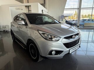 2015 Hyundai ix35 I Рестайлинг, серебристый, 1450000 рублей, вид 3
