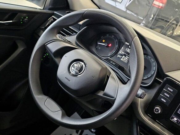 2021 Skoda Rapid II, белый, 1889000 рублей - вид 21