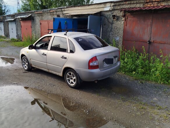 2010 Lada (ВАЗ) Kalina I, серебристый, 150000 рублей - вид 9