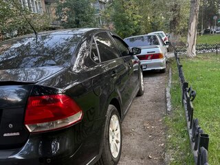 2011 Volkswagen Polo V, чёрный, 600000 рублей, вид 3