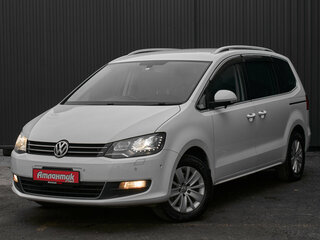 2012 Volkswagen Sharan II, белый, 1350000 рублей, вид 1