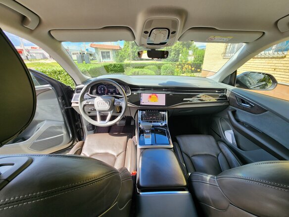 2019 Audi Q8 55 TFSI I (4M), серый, 6000000 рублей - вид 20
