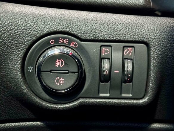 2011 Opel Astra J, голубой, 949000 рублей - вид 12
