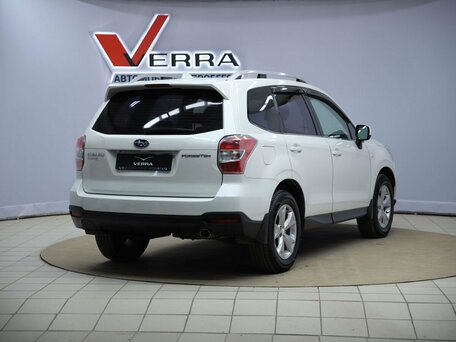 2015 Subaru Forester IV Рестайлинг, белый, 1450000 рублей, вид 5