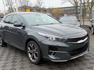 2022 Kia XCeed I, чёрный, 2750000 рублей, вид 2