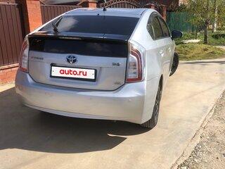 2013 Toyota Prius III Рестайлинг (XW30), серый, 1150000 рублей, вид 4