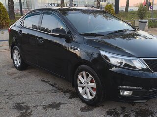 2016 Kia Rio III Рестайлинг, чёрный, 1170000 рублей, вид 1