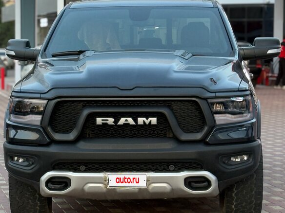 2018 Dodge RAM IV (DS/DJ), синий, 6000000 рублей - вид 3