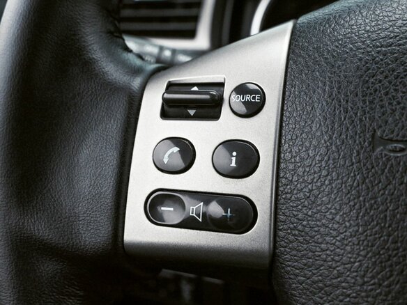 2012 Nissan Tiida I Рестайлинг, серый, 690000 рублей - вид 12