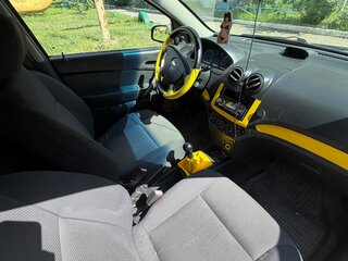 2008 Chevrolet Aveo I Рестайлинг, жёлтый, 300000 рублей, вид 5