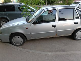 2012 Daewoo Nexia I Рестайлинг, серебристый, 130000 рублей, вид 3