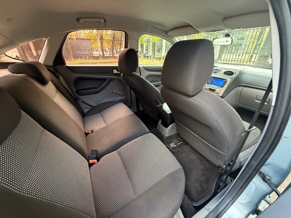 2010 Ford Focus II Рестайлинг, серый, 475000 рублей - вид 6
