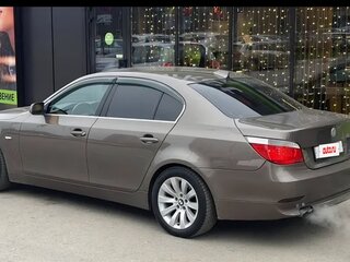 2006 BMW 5 серии 525xi V (E60/E61), коричневый, 700000 рублей, вид 3