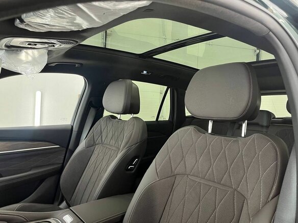 2026 Geely Monjaro (Xingyue L) I Рестайлинг 2 (China Market), зелёный - вид 15
