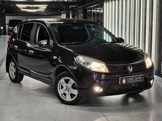 2011 Renault Sandero I, чёрный, 570000 рублей, вид 1