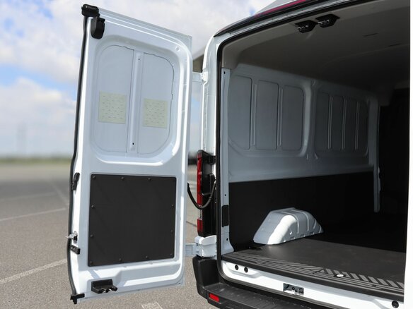 2025 Ford Transit, белый, 5590000 рублей - вид 11