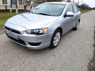 2007 Mitsubishi Lancer X, серебристый, 700000 рублей, вид 1